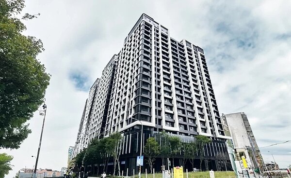 新北市今年首批社宅招租正式公告,包括土城大安、土城永和、板橋江翠、土城明德2號、五股成州等五處新完工社宅總計240戶啟動招租。圖/新北市政府提供