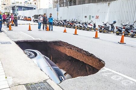 
豐邑建設豐采520建案，去年發生多起道路坍塌事件。（本報資料照片）
