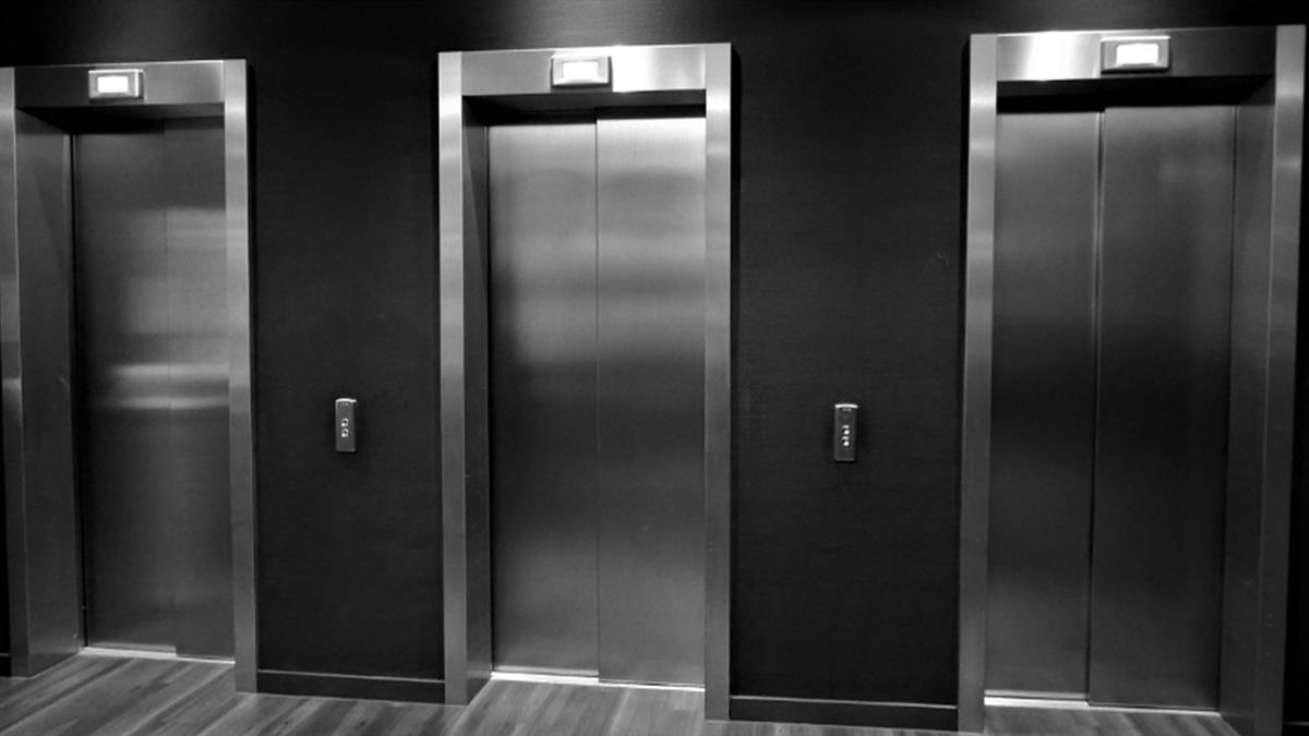 ▼原PO表示，從電梯發出的造印，害家人出現耳鳴。（示意圖／pixabay）