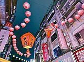 台北燈節續留西門町？觀傳局要評估