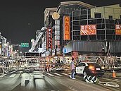 台南路塌坑車　疑建商施工肇禍