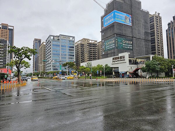 重劃區及公共建設加持，桃園市桃園區新建案林立，吸引在地換屋族、通勤族前來置產。圖／永慶房產集團提供