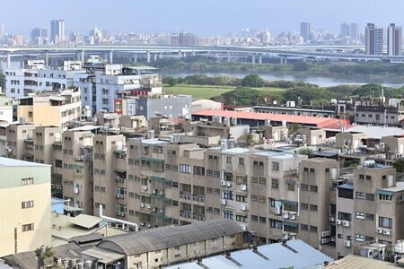 財政部7日公布囤房稅2.0最新的施行細則,就「住家用房屋戶數認定」提出三方向。圖∕本報資料照片