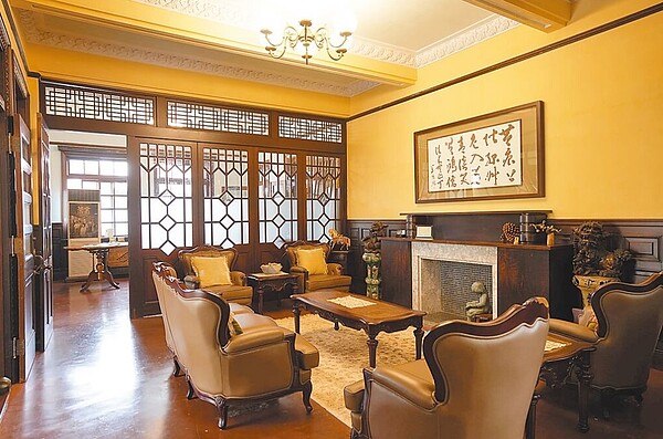 北埔姜阿新洋樓述說的家族故事,因電視劇《茶金》而廣為人知。圖/文化部提供