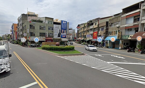 各地常見住宅區早餐店、餐飲店林立，看似對生活方便，也讓但周邊鄰居苦不堪言，彰化縣環保局去年特別針對早餐店做普查輔導。圖／擷取自Google Maps