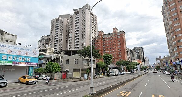 國產署今（113）年1月22日公告第1批8宗國有土地招標設定地上權，11日公布開標結果，共標脫6宗，麗寶集團可說大贏家，旗下的名軒開發、鵬程建設各標下兩案。示意圖／google map
