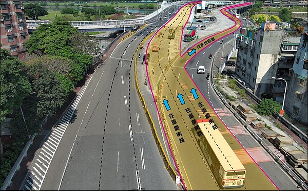 中正橋第2-1階段新北往台北改道開放行駛動線(新北端)。圖/台北市工務局提供