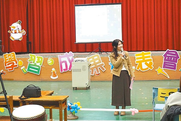 台南市鹽水區月津國小每年在年底舉辦成果展,展現學生學習成果及作品,並分享未來展望。(月津國小提供/張毓翎台南傳真)