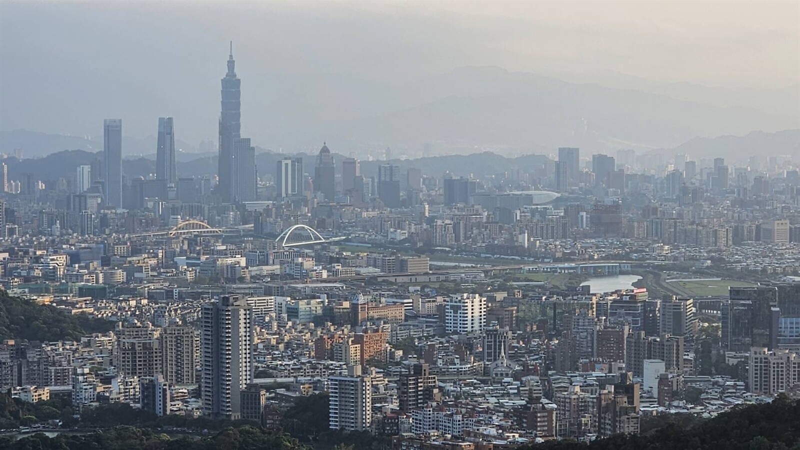 隨著人口高齡化，土地所有權人也出現老化現象。房市示意圖。記者朱曼寧／攝影 