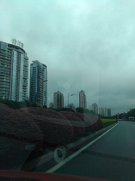 萬科在蘇州的項目-玲瓏灣。維基百科