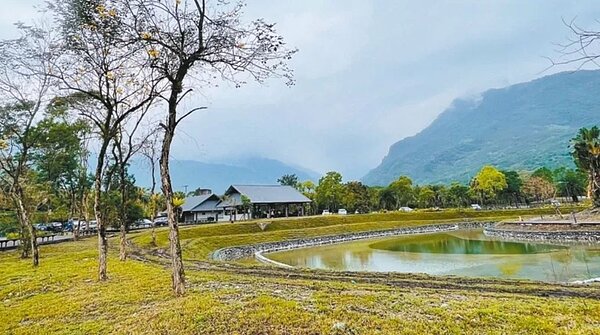 花蓮鳳林遊憩區閒置多年,縱管處整理48公頃的土地,轉型為露營區。圖/花東縱管處提供