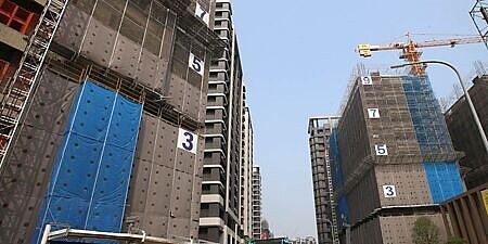 在剛需買盤支撐下,預售屋交易十分熱絡,去年10月至今年1月已連續四個月全台預售屋單月交易突破1萬件。圖∕本報資料照片