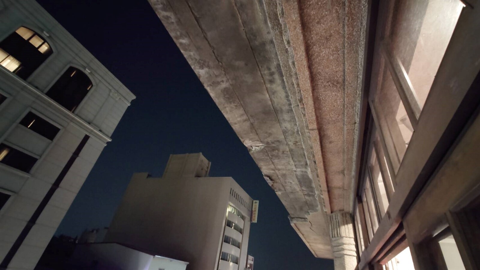 據了解,該磁磚屬90多年前的舊有建材。圖/台南市政府提供