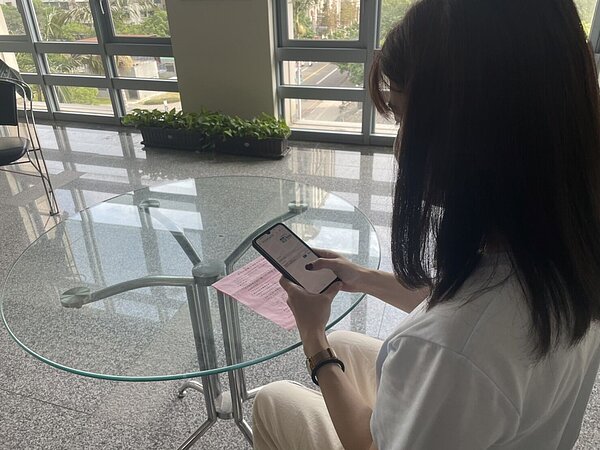 竹市稅務局推「直撥退稅」線上回覆平台,方便快速又安心。圖/新竹市府提供