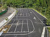 疏解停車需求　東勢第一公墓納骨塔停車場搶先開放