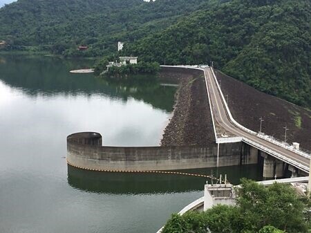 為降低氣候變遷衝擊，行政院4日核定「氣候變遷調適行動計畫」。圖∕本報資料照片