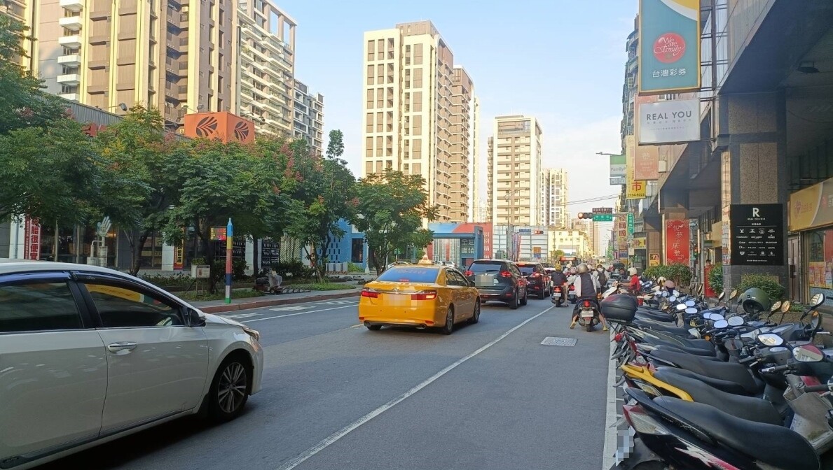 ▼房仲提醒,購屋民眾在入手前務必要做足功課,避免不小心買到住商混合大樓或一般事務所。(示意圖/東森房屋提供)