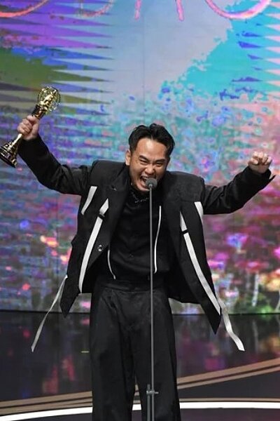 楊大正奪下「戲劇節目男配角獎」。圖/三立提供