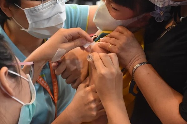 施打流感疫苗示意圖,非新聞當事人。圖/聯合報系資料照片