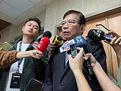 台鐵員工恐掀離退潮　王國材喊話「獎金4.4個月未來領更多」