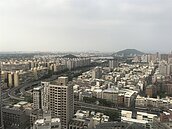 成屋下跌、預售屋漲不動了　高雄鳳山房市現警訊