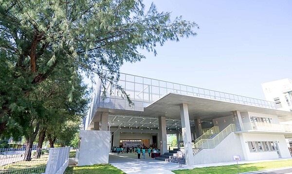 竹蓮國小多功能活動中心26日正式啟用。圖/新竹市政府提供