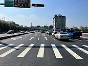 耗時10個夜間工作天　北市承德路四、五段完成路面更新