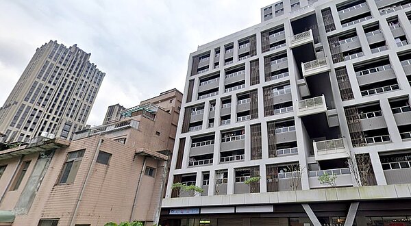 台北市112年度優良公寓大廈評選揭曉,木柵社宅獲「社會住宅組特優」;「名豐時藝社區」、「朗闊社區」、「政大御花園」奪下小型、中型、大型社區冠軍。圖/google map