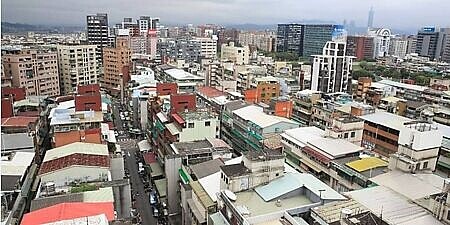 受房市交易量衰退影響,加上近年公告現值調幅平緩,導致今年前九月全台土地增值稅收僅558億元,較去年同期大減23.5%。示意圖。圖∕本報資料照片