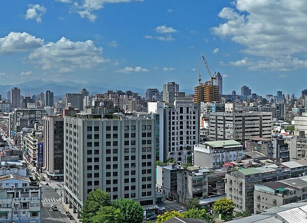 中山區都更重建大樓案愈來愈多、「市中心、大基地」雙優勢成北市豪宅買家新焦點。圖/鄉林提供