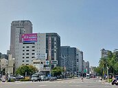 高雄老屋重建「各據山頭」想自己賺！「這組織」力求公信力及市場秩序