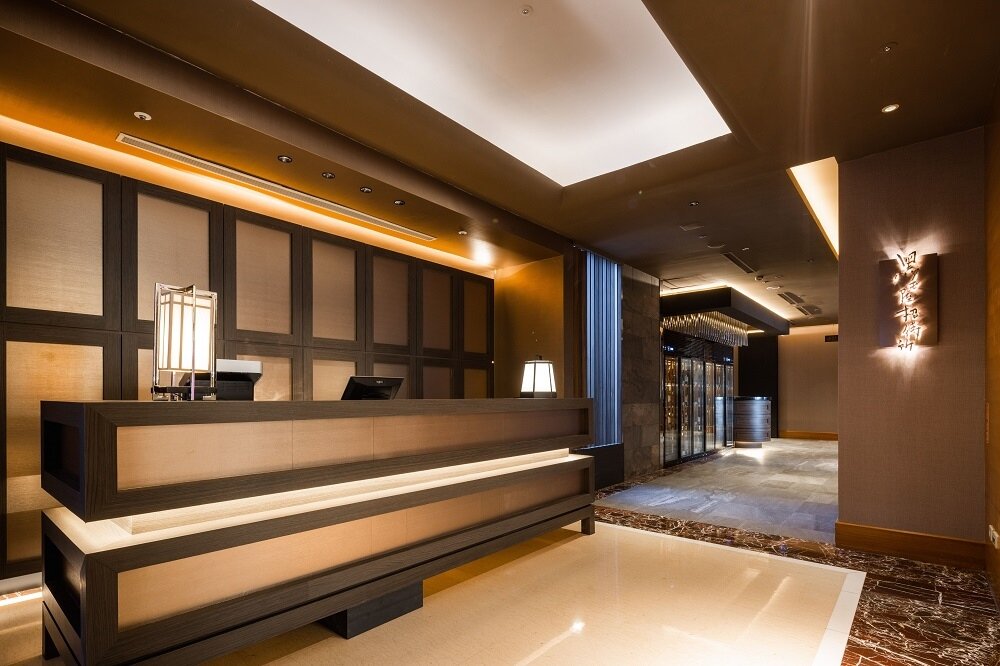 乾杯集團旗下全新頂級鍋物品牌「黑毛屋招待所」,全台首店插旗嘉義市。圖/觀光新聞處提供