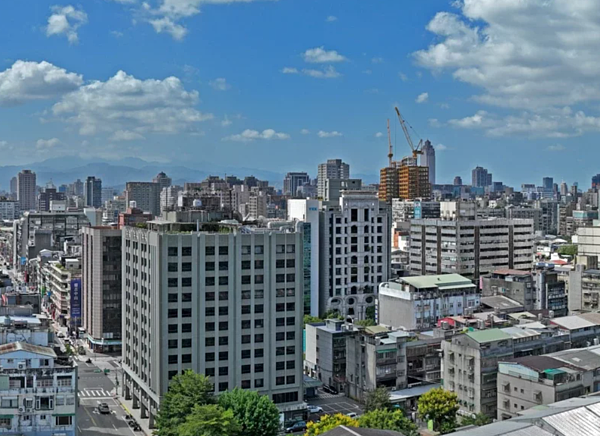 中山區都更重建大樓案愈來愈多、「市中心、大基地」雙優勢成北市豪宅買家新焦點。示意圖/鄉林不動產提供