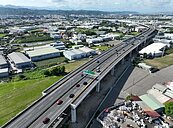 台74線草湖交流道通車　鄭文燦點名盧秀燕　建設過招