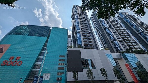 新光三越Diamond Towers01