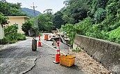 苑裡鎮路面掏空3月未修復　居民怒轟：要等到發生事情？