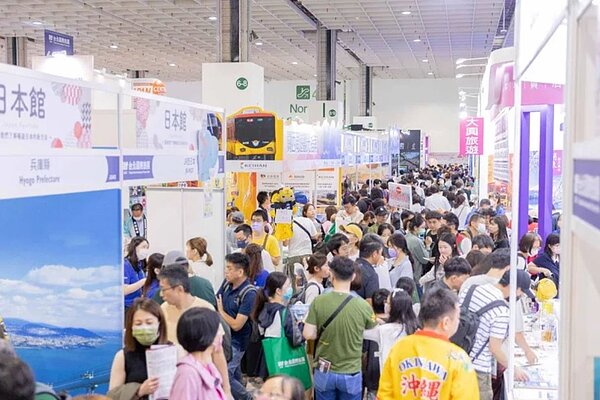 全國最大旅展「台北國際旅展」買氣強滾滾,矢板明夫說,旅展會場看到很多日本觀光地的宣傳、展覽。圖/取自「ITF 台北國際旅展」粉專