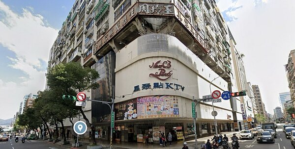 北市復興北路上的「芝麻大廈」。圖／翻攝自Google Map