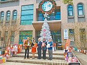 環球附幼將熄燈　耶誕心願樹不止息