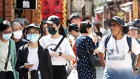 受來台旅行國際客回流及旅行業積極開團推廣國旅,入住都會觀光飯店的國人增加,推升雙北國際觀光飯店2023全年平均住房率及平均房價,業者預估,2024年住房業績將全面超越疫情爆發的2019年。圖∕本報資料照片