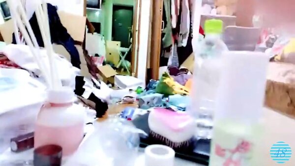 日本偶像福田朱里的房間相當雜亂，讓網友相當震驚。圖／取自YouTube影片