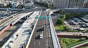 新中正橋18日可雙向通車　舊橋啟動拆除作業