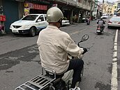 高齡駕駛事故增　換照制遭疑有漏洞