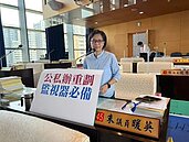 台中13期遭亂倒垃圾「抓無人」　民代籲市府加裝監視器