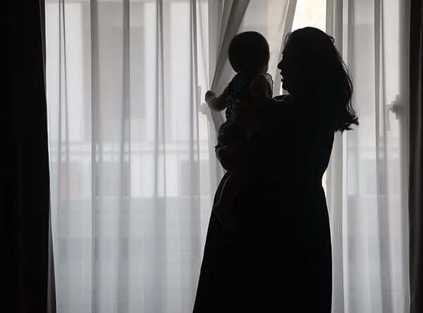 近日一篇「媽蟲」文章引起討論,諷刺有的家庭主婦「母憑子貴」像寄生蟲、被離婚也不用太驚訝,引起討論。示意圖,非新聞當事人。圖/聯合報資料照片