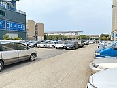 7.25輛車分配1停車格　桃市府挨轟