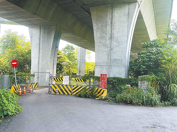 國道5號側車道未開通到宜蘭縣蘇澳鎮，縣政府希望側車道工程可以併入國5銜接蘇花改。圖／宜蘭縣議員謝正信提供
