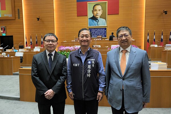 新竹通勤台北TPASS跨區不便捷,竹縣盼有共通平台。圖/新竹縣政府提供