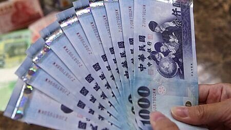 亞幣20日展開大反攻,新台幣強勁升值1.98角。圖∕本報資料照片