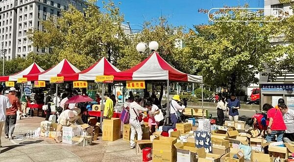 由博愛發展中心舉辦的「讓愛傳遞社區園遊會活動」